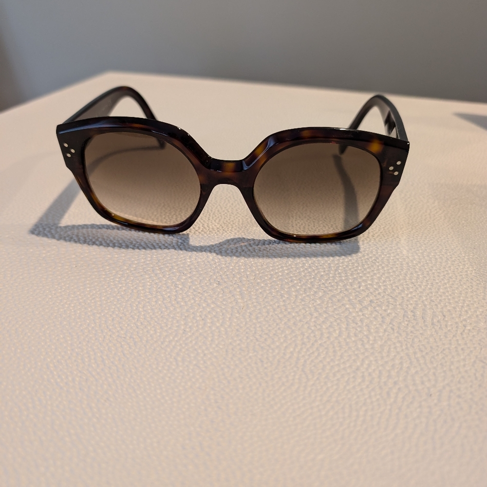 Celine Sunglasses CL401681 Tortoise